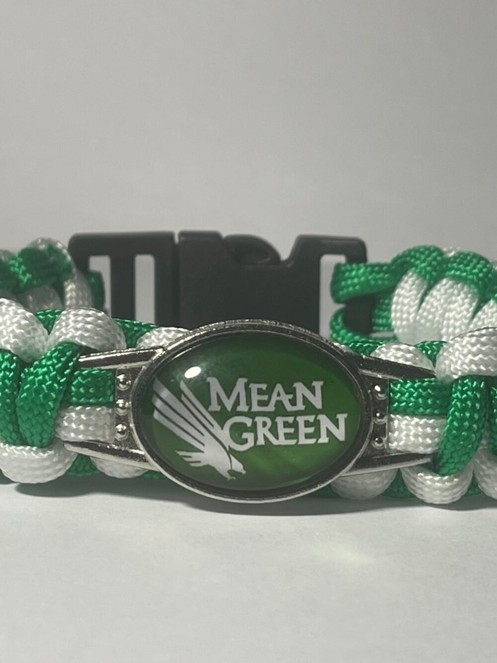 North Texas Mean Green NCAA Paracord Bracelet NEW